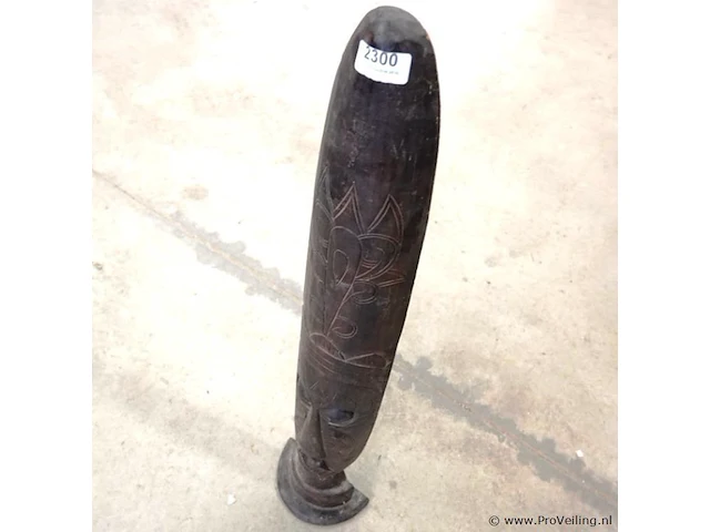 Groot staand houten masker - afbeelding 3 van  5