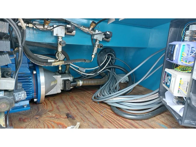 Groot waterorgel met geautomatiseerde waterspellen, op trailer floor, bouwjaar 2014 (orgel) en 1995 (trailer) - afbeelding 70 van  89