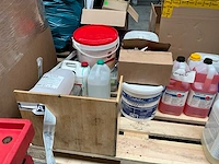 Grootkeuken reinigingsmiddelen - afbeelding 7 van  7