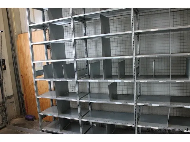 Grootvakstelling 10 rijen met vakken - 1000x50x600cm - afbeelding 2 van  3
