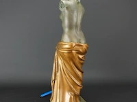 Grote aardewerk venus van milo - afbeelding 4 van  5