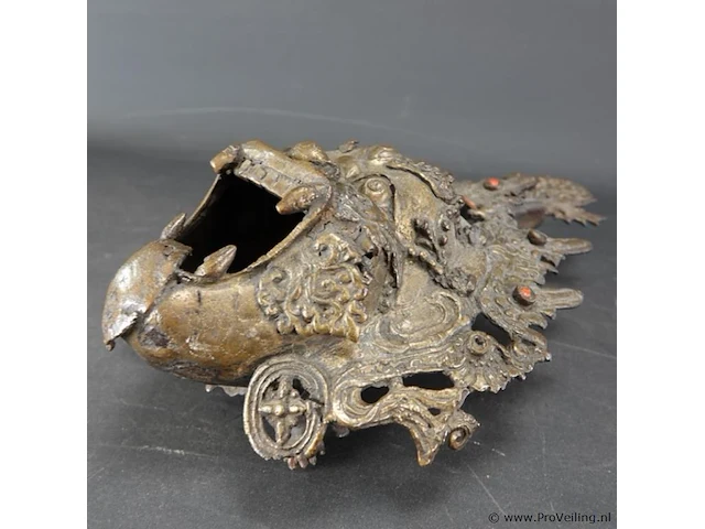 Grote antieke brons met edelstenen mask of mahakala als wierrookhouder - afbeelding 2 van  5