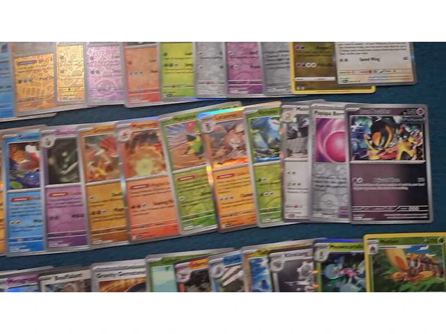 Grote collectie pokemon kaarten - afbeelding 10 van  11