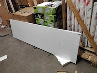 Grote designradiator 240x66,5 cm. - afbeelding 1 van  5