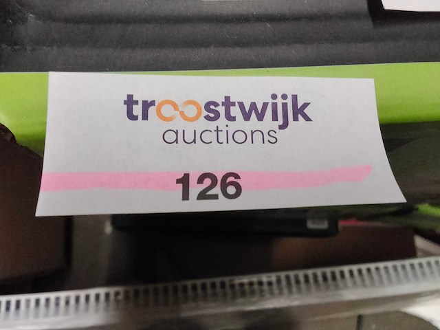 Grote designradiator 240x66,5 cm. - afbeelding 5 van  5