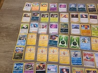 Grote gevarieerde pokémon kaartenset met zeldzame kaarten en verzamelmap - afbeelding 13 van  18