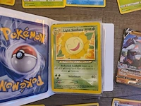 Grote gevarieerde pokémon kaartenset met zeldzame kaarten en verzamelmap - afbeelding 17 van  18