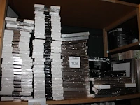 Grote hoeveelheid fotolijsten in diverse maten en uitvoeringen waaronder 13 x 18 cm, 20 x 20 cm en 15 x 40 ... - afbeelding 1 van  4