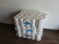 Grote hoeveelheid wc-papier 123schoon. - afbeelding 1 van  2