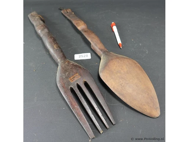 Grote houten lepel en vork - afbeelding 4 van  5