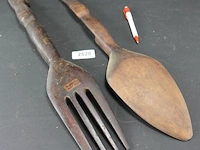 Grote houten lepel en vork - afbeelding 4 van  5