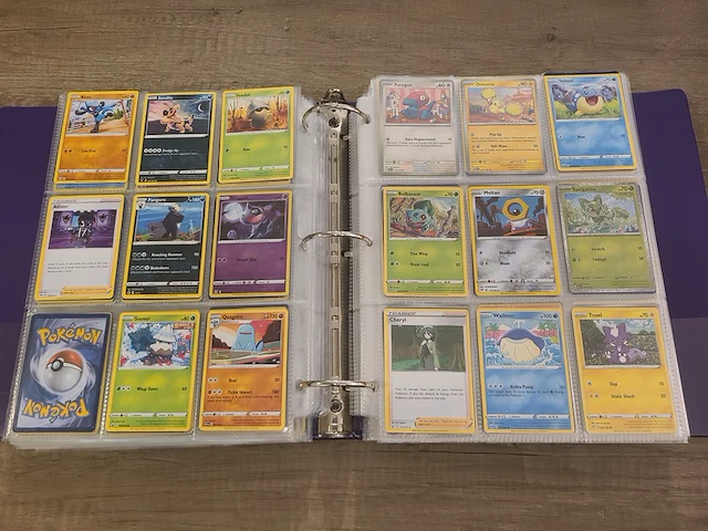 Grote map gevuld met (zeldzame) pokémon kaarten + gevulde deckbox - afbeelding 18 van  67