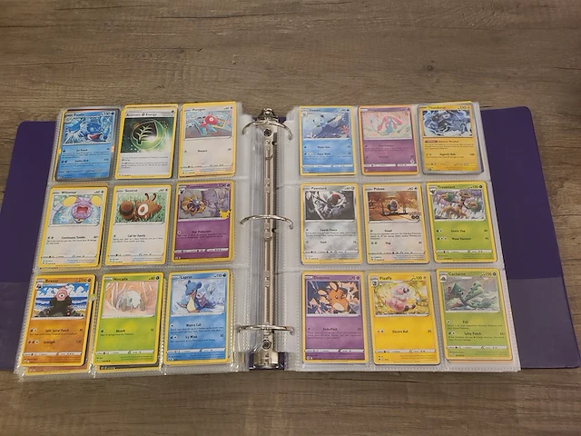 Grote map gevuld met (zeldzame) pokémon kaarten + gevulde deckbox - afbeelding 35 van  67