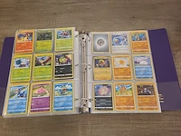 Grote map gevuld met (zeldzame) pokémon kaarten + gevulde deckbox - afbeelding 51 van  67
