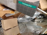 Grote pallet met sanitair spullen. - afbeelding 6 van  8