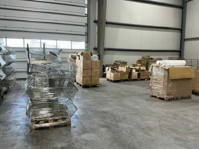 Grote partij a-merk sanitair en kantoor artikelen - afbeelding 23 van  77