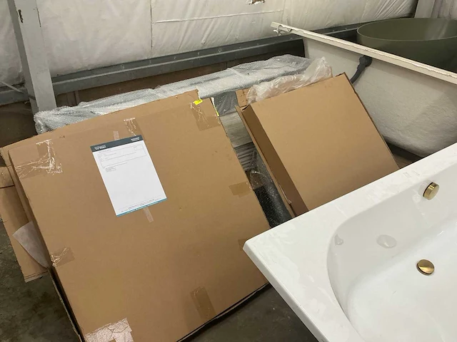Grote partij a-merk sanitair - afbeelding 30 van  100