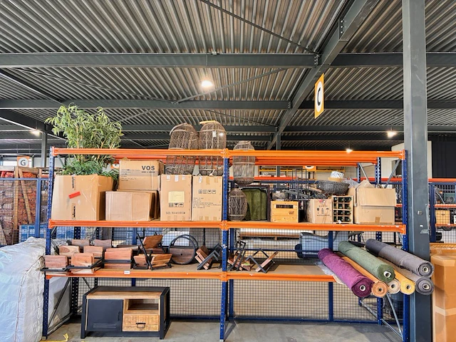 Grote partij accessoires en een aantal salontafels ptmd, hk living, hoffz, broste, madam stoltz, kolony, etc. - afbeelding 1 van  45