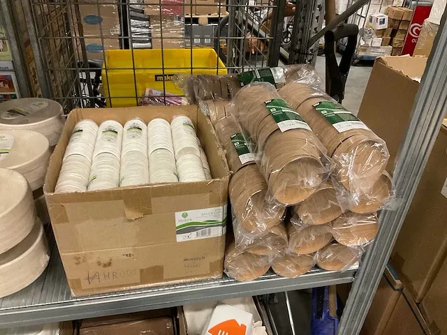Grote partij disposables - afbeelding 11 van  22