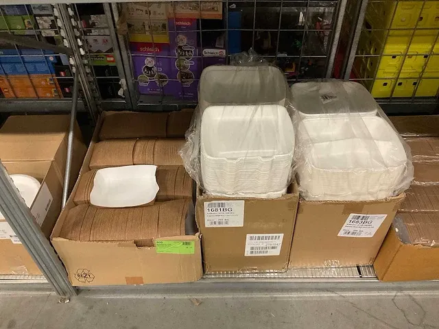 Grote partij disposables - afbeelding 14 van  22