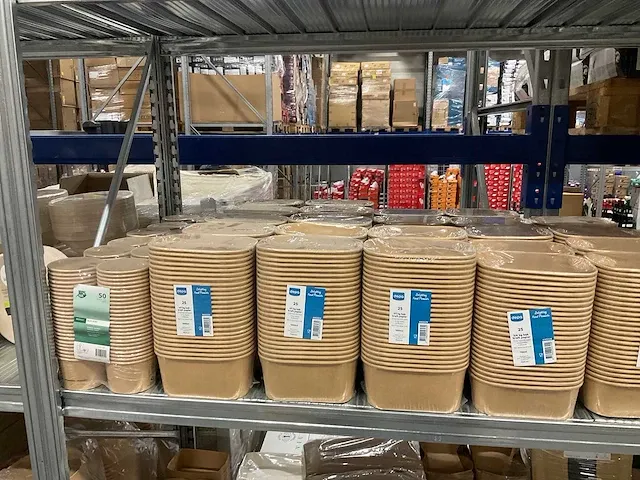 Grote partij disposables - afbeelding 9 van  15
