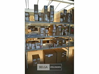 Grote partij elektronica onderdelen - afbeelding 23 van  26