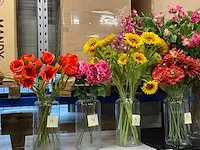 Grote partij kunstbloemen (439x) - afbeelding 7 van  11