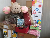 Grote partij markthandel - 2 pallets vol - nieuw en gebruikt. - afbeelding 3 van  6