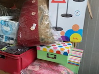 Grote partij markthandel - 2 pallets vol - nieuw en gebruikt. - afbeelding 4 van  6