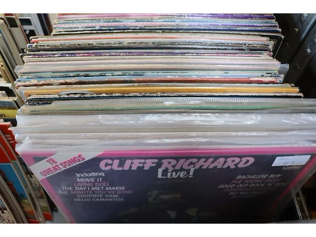 Grote partij met stripboeken & lp's, diverse genres/titels - afbeelding 8 van  13