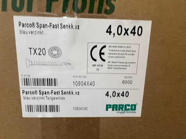 Grote partij schroeven (32400 stuks) halve pallet - afbeelding 4 van  10