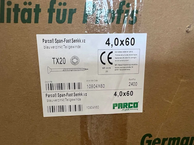 Grote partij schroeven (32400 stuks) halve pallet - afbeelding 6 van  10