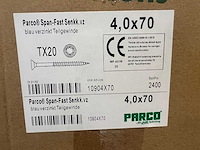 Grote partij schroeven (32400 stuks) halve pallet - afbeelding 7 van  10