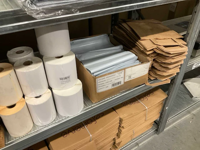 Grote partij verpakkingsmaterialen - afbeelding 2 van  13