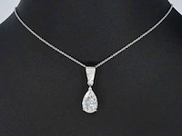 Grote peer shape diamant in een witgouden hanger van 2.01 carat - afbeelding 3 van  9