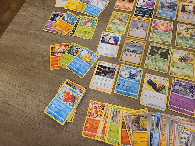 Grote pokémon collectie met o.a. vintage kaarten (oud) - afbeelding 8 van  10