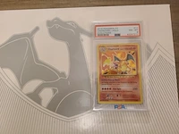 Grote pokémon collectie met zeldzame psa gewaardeerde charizard kaart en gevulde deckboxen + meer - afbeelding 6 van  18