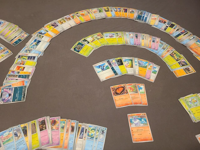 Grote pokémon kaarten verzameling circa 1.600 stuks - afbeelding 16 van  18