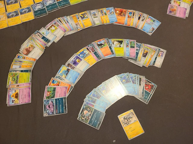 Grote pokémon kaarten verzameling - afbeelding 5 van  11