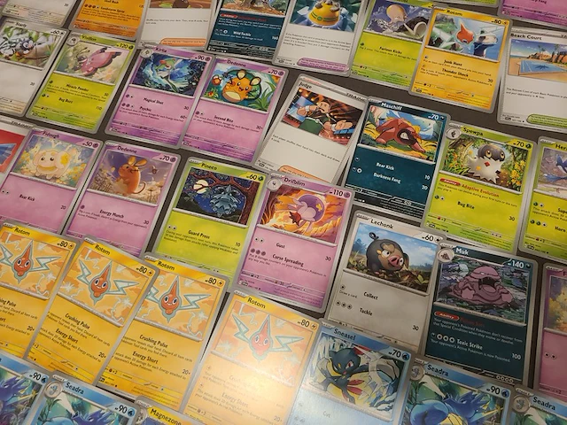 Grote pokémon kaarten verzameling - afbeelding 8 van  11