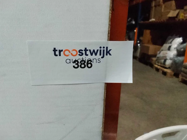 Grote reiskoffer op wieltjes met slot. - afbeelding 7 van  7