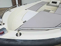 Grote sloep 'conquistador' diesel (exclusief drager) - afbeelding 9 van  37