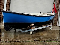 Grote sloep 'conquistador' diesel (exclusief drager)