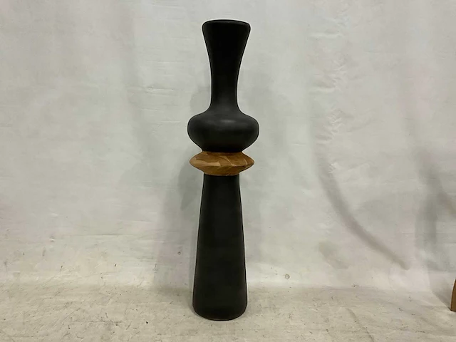 Grote vaas 170 cm - afbeelding 2 van  3