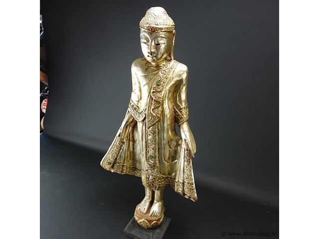 Grote vergulde boeddha - afbeelding 3 van  5