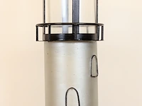 Grote vuurtoren met boven in ruimte voor een kaars, grijs / chroom - afbeelding 6 van  7