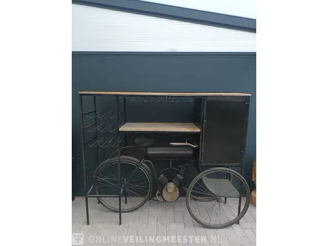 Grote wijnkast , brommer model, zwart - afbeelding 1 van  7