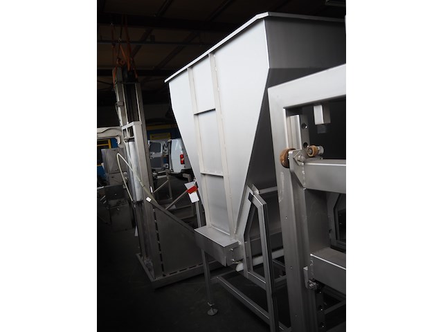 Ground - afbeelding 4 van  10