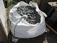 Grove split in bigbag. - afbeelding 1 van  3