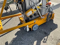 Grove verticale bouwlift/ masthoogwerker op accu - afbeelding 3 van  19